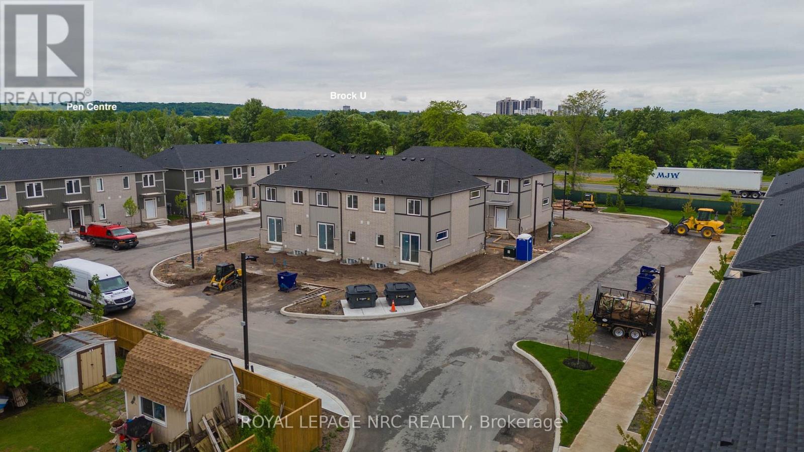 25 - 121a Moffatt Street, St. Catharines, Ontario  L2P 0G4 - Photo 35 - X13423332