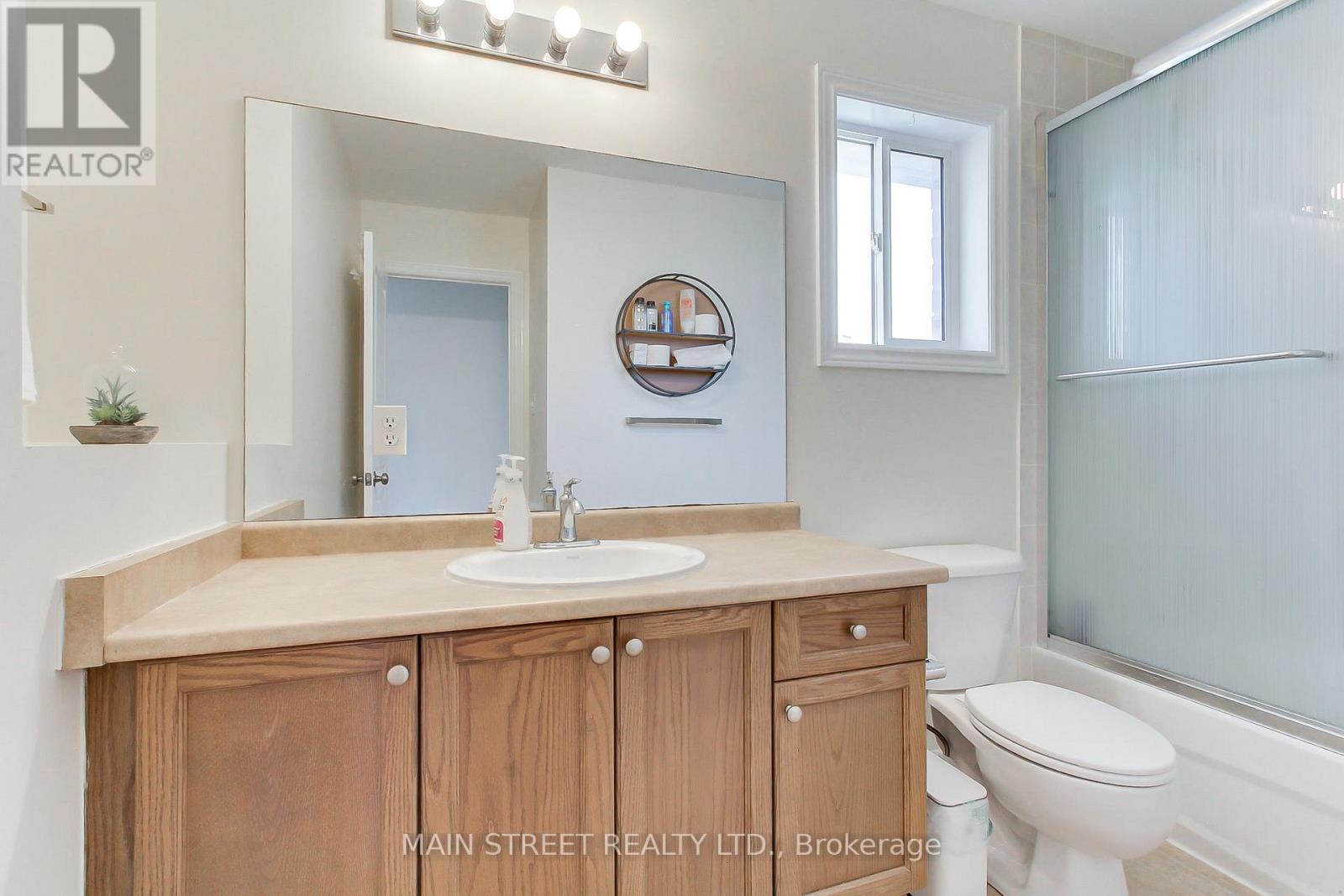61 Carness Crescent, Georgina, Ontario  L4P 0B7 - Photo 12 - N13425760
