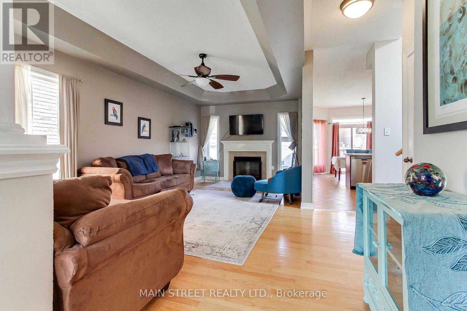 61 Carness Crescent, Georgina, Ontario  L4P 0B7 - Photo 4 - N13425760