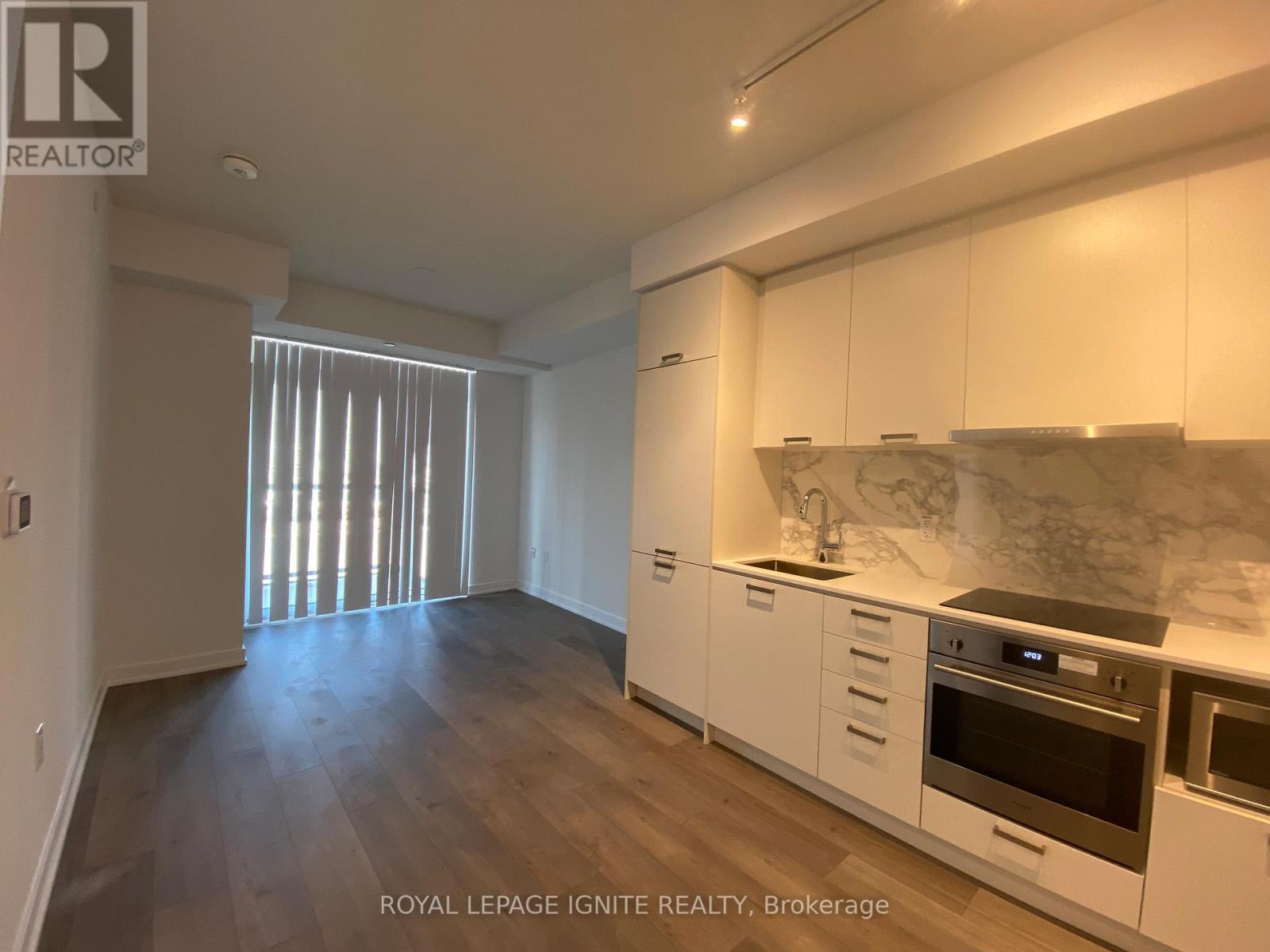 922 - 38 Honeycrisp Crescent, Vaughan, Ontario  L4K 0M8 - Photo 12 - N13425762