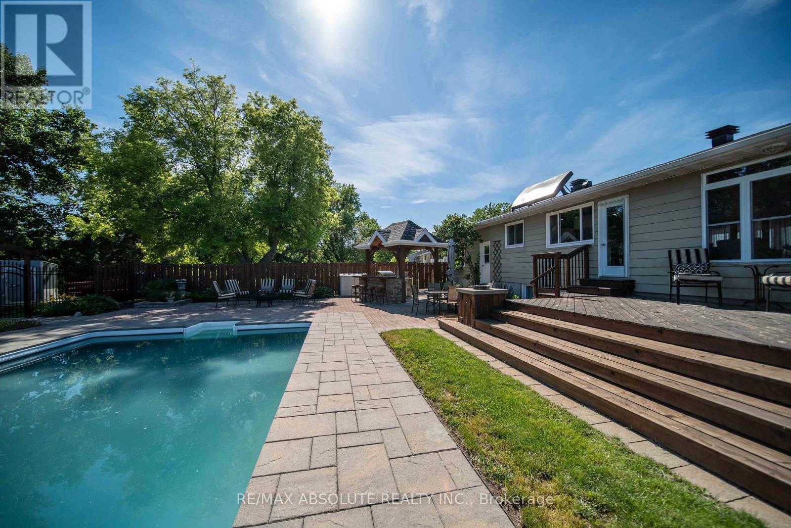 782 Notre Dame Street, Russell, Ontario  K0A 1W1 - Photo 39 - X12930000