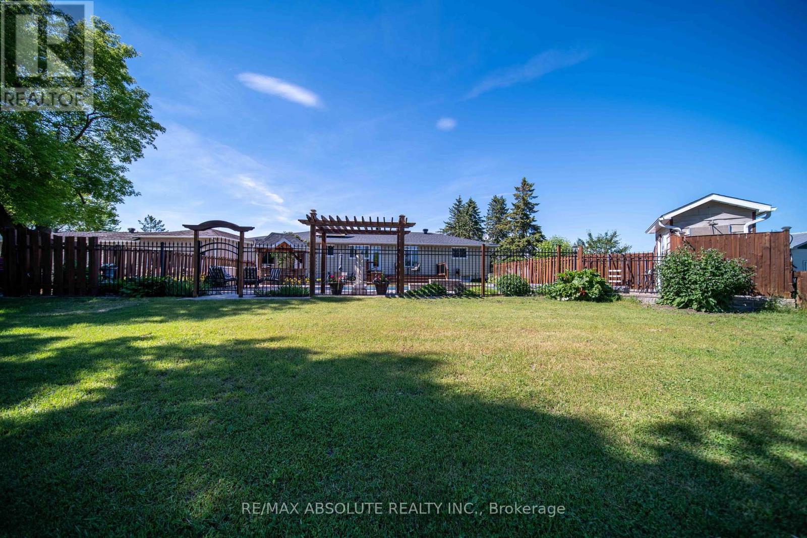 782 Notre Dame Street, Russell, Ontario  K0A 1W1 - Photo 46 - X12930000