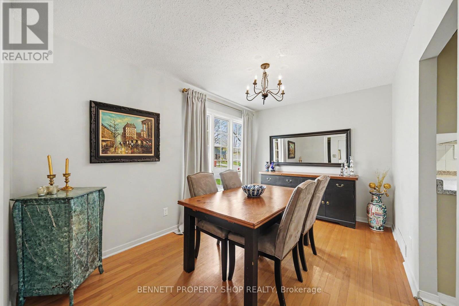 580 Blanchard Crescent, Ottawa, Ontario  K1V 7B8 - Photo 5 - X13158046