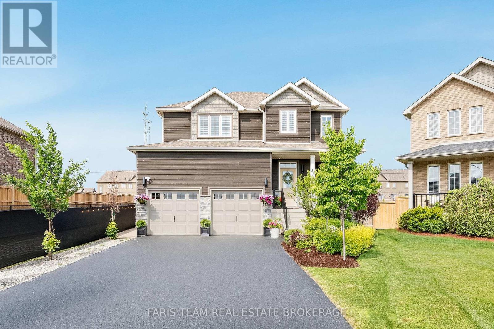 37 LOCKERBIE CRESCENT, Collingwood, Ontario