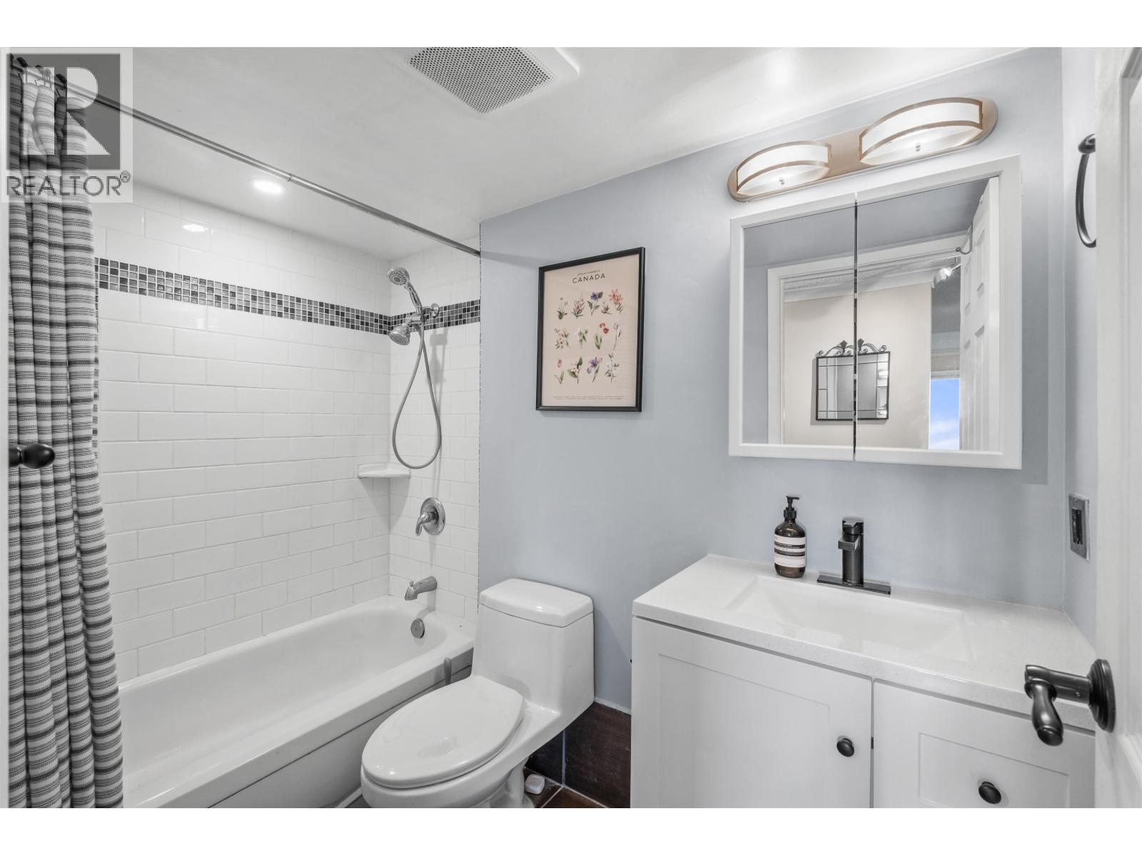 1205 110 W 4th Street, North Vancouver, British Columbia  V7M 3H3 - Photo 20 - R3131643