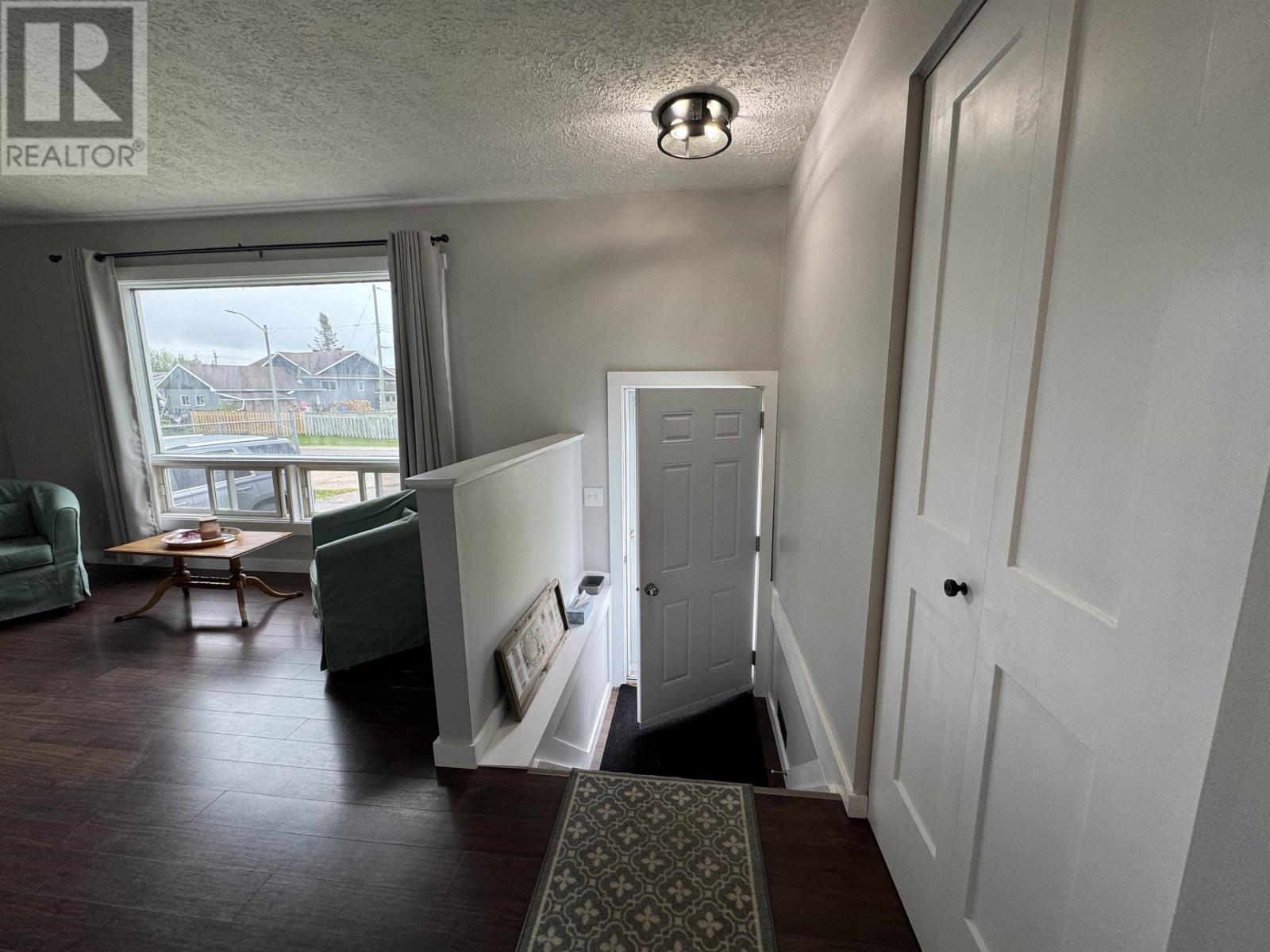 25 Brooks Street, Manitouwadge, Ontario  P0T 2C0 - Photo 5 - TB253346