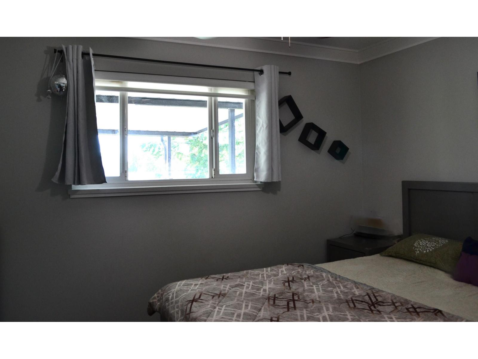 17486 61a Avenue, Surrey, British Columbia  V3S 5K2 - Photo 8 - R3133834