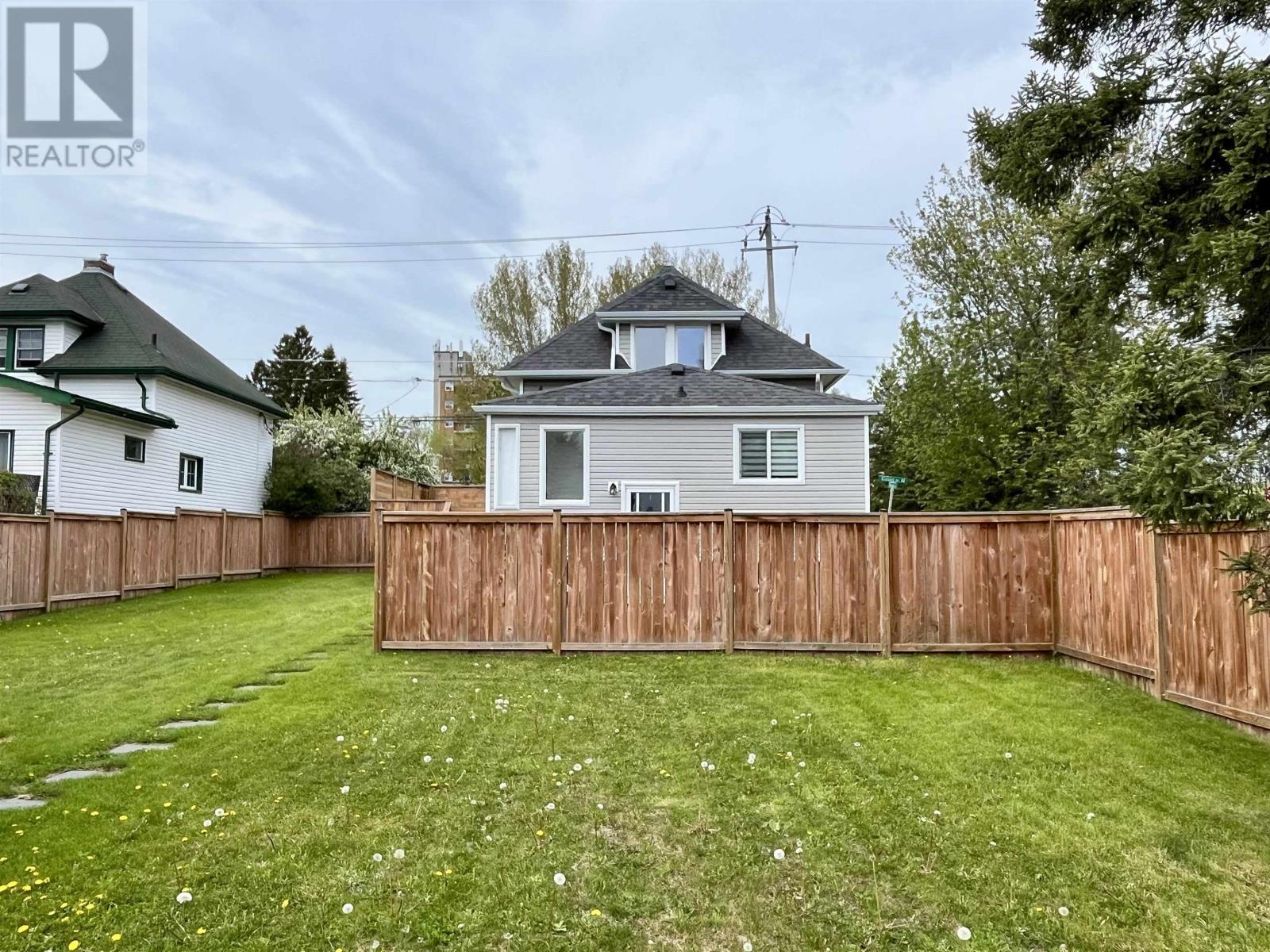 547 Court Street N, Thunder Bay, Ontario  P7A 4Y3 - Photo 36 - TB2601418