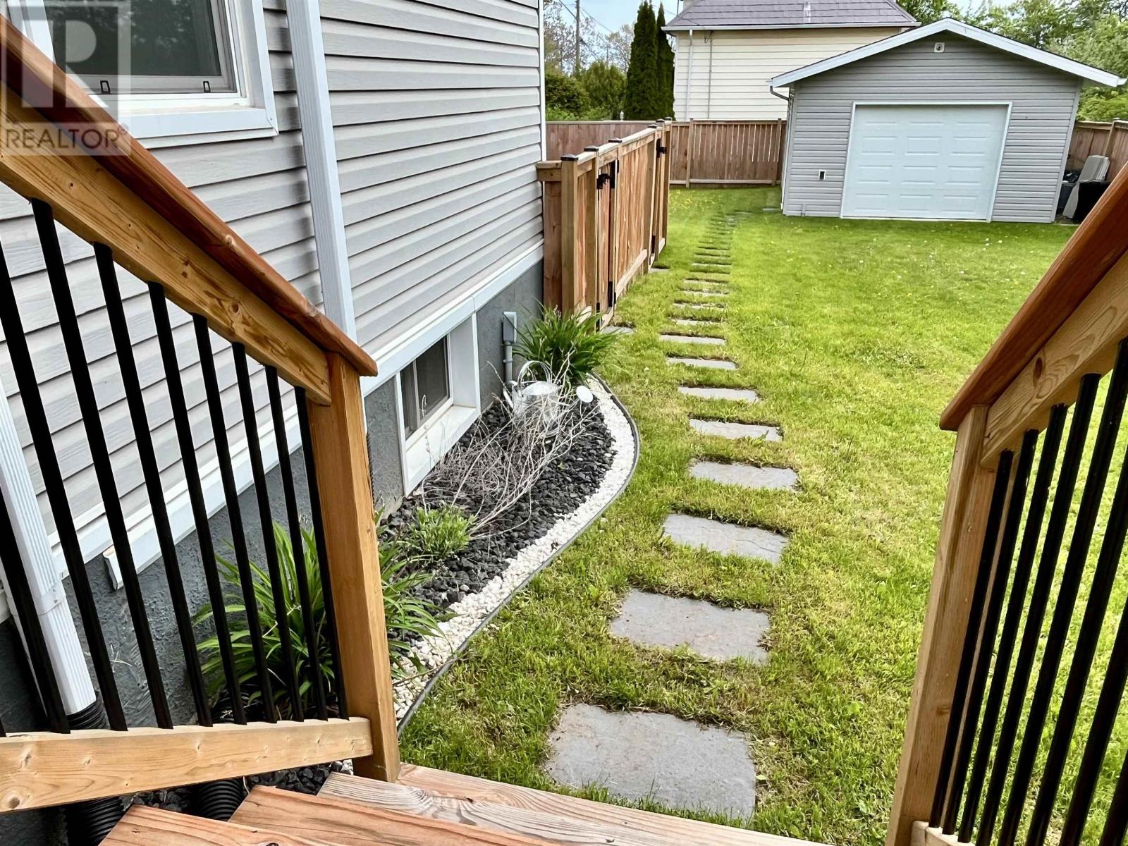 547 Court Street N, Thunder Bay, Ontario  P7A 4Y3 - Photo 34 - TB2601418