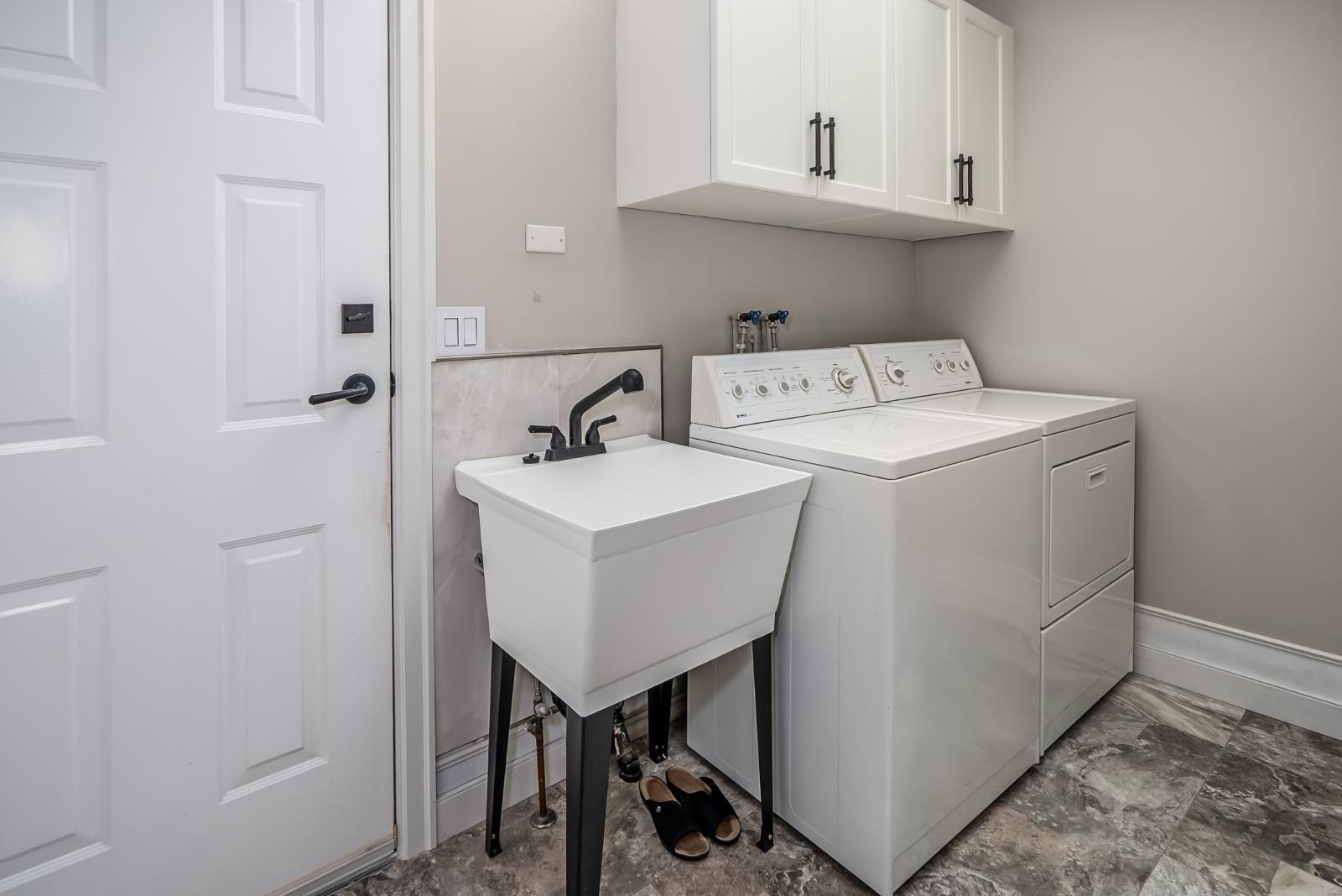 6238 191a Street, Surrey, British Columbia  V3S 8C6 - Photo 18 - R3133742