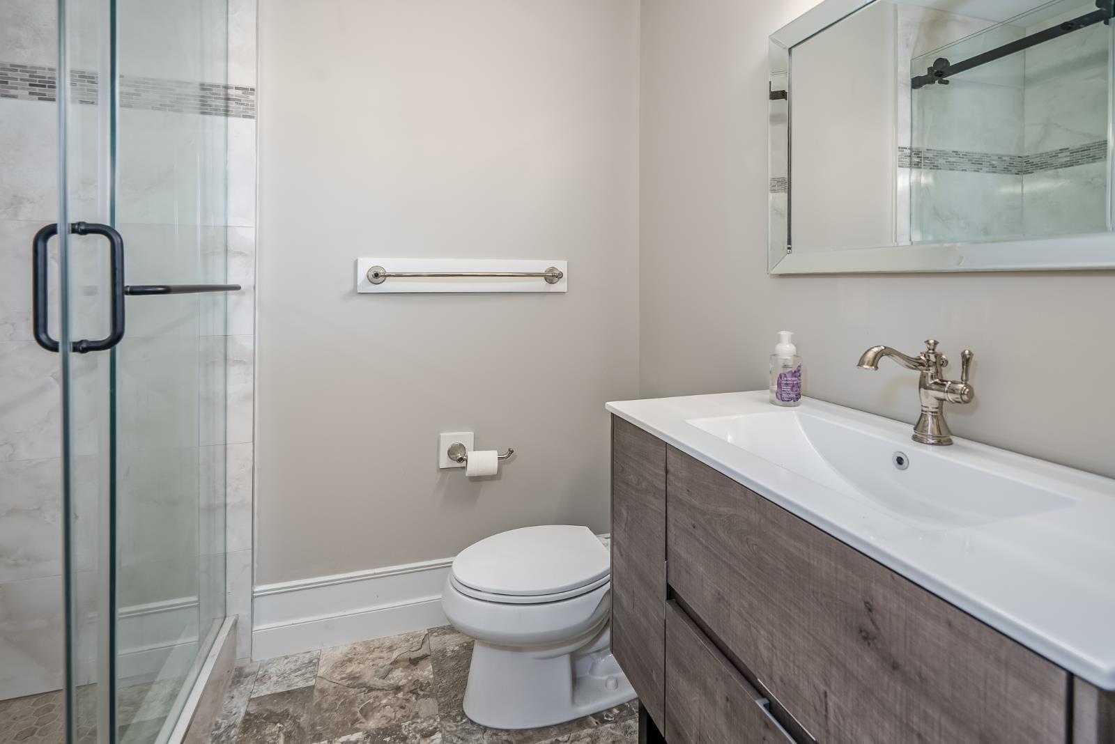 6238 191a Street, Surrey, British Columbia  V3S 8C6 - Photo 17 - R3133742