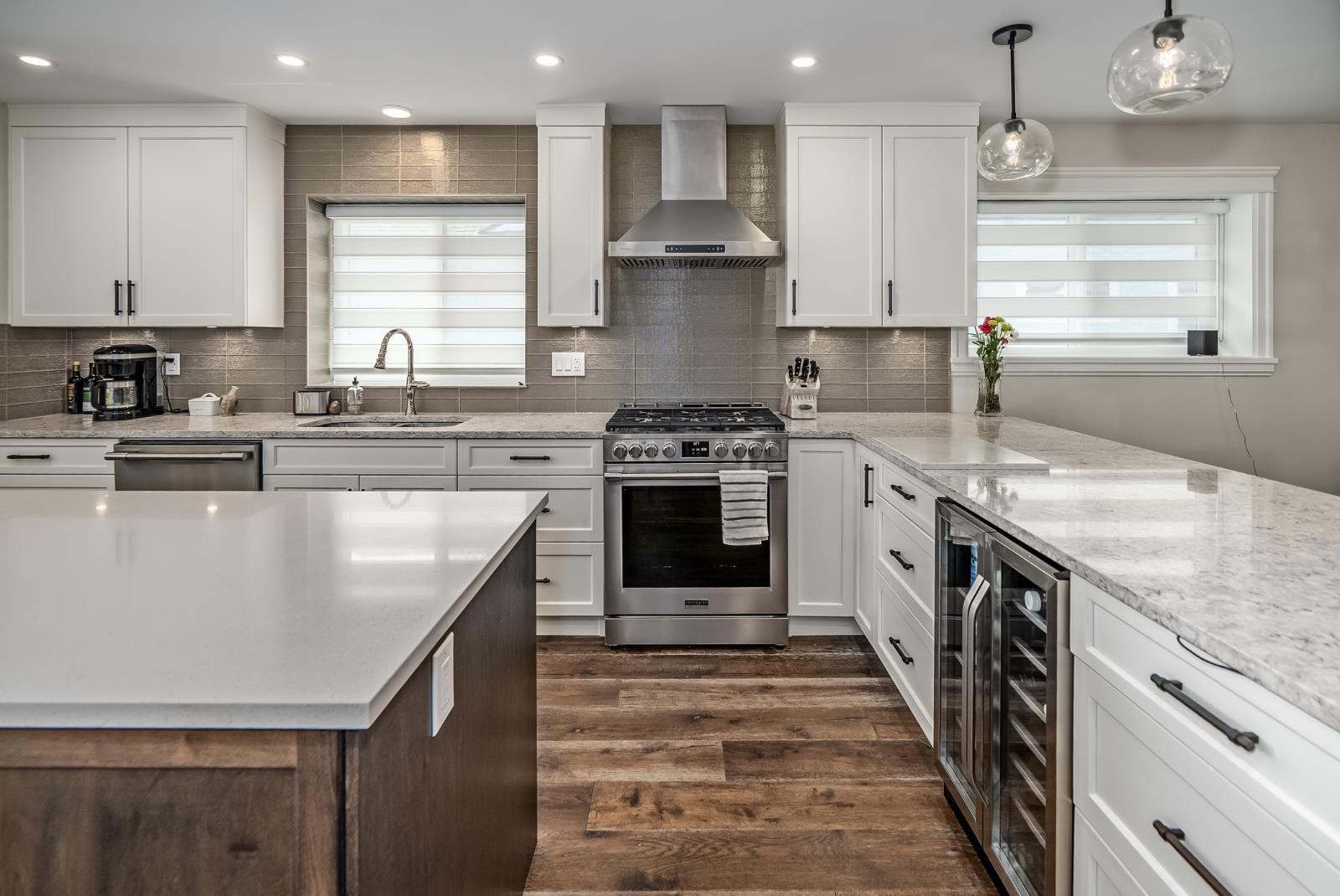6238 191a Street, Surrey, British Columbia  V3S 8C6 - Photo 9 - R3133742