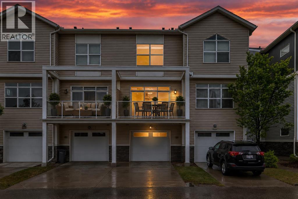 608 Redstone View NE, Calgary, Alberta  T3N 0M9 - Photo 4 - A2317384