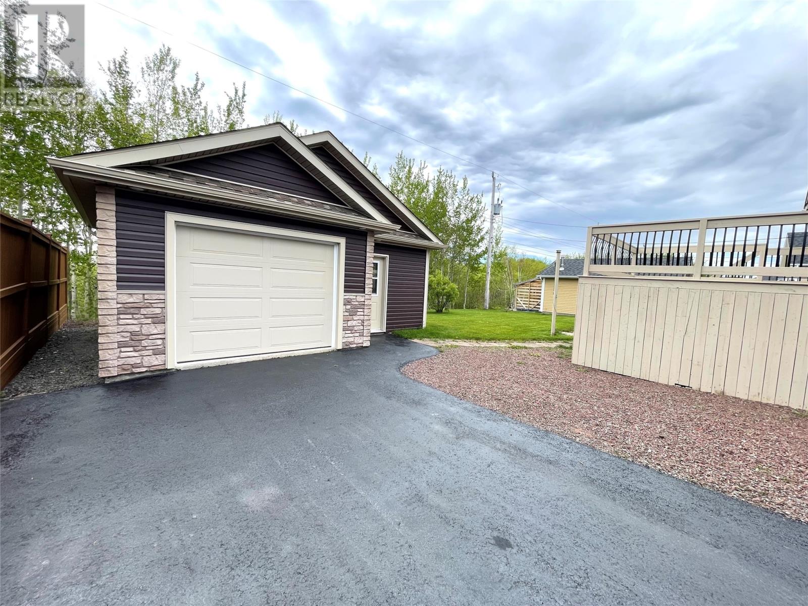 19 Ivanys Road, Grand Falls-Windsor, Newfoundland & Labrador  A2B 0A8 - Photo 3 - 1298788