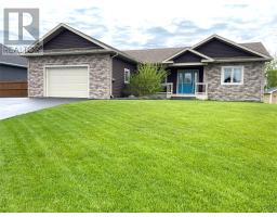 <div class="price">$569,000</div> 19 Ivanys Road<br>Grand Falls-Windsor, Newfoundland & Labrador<br><div class='bed_bath'>4 Bed | 3 Bath</div>