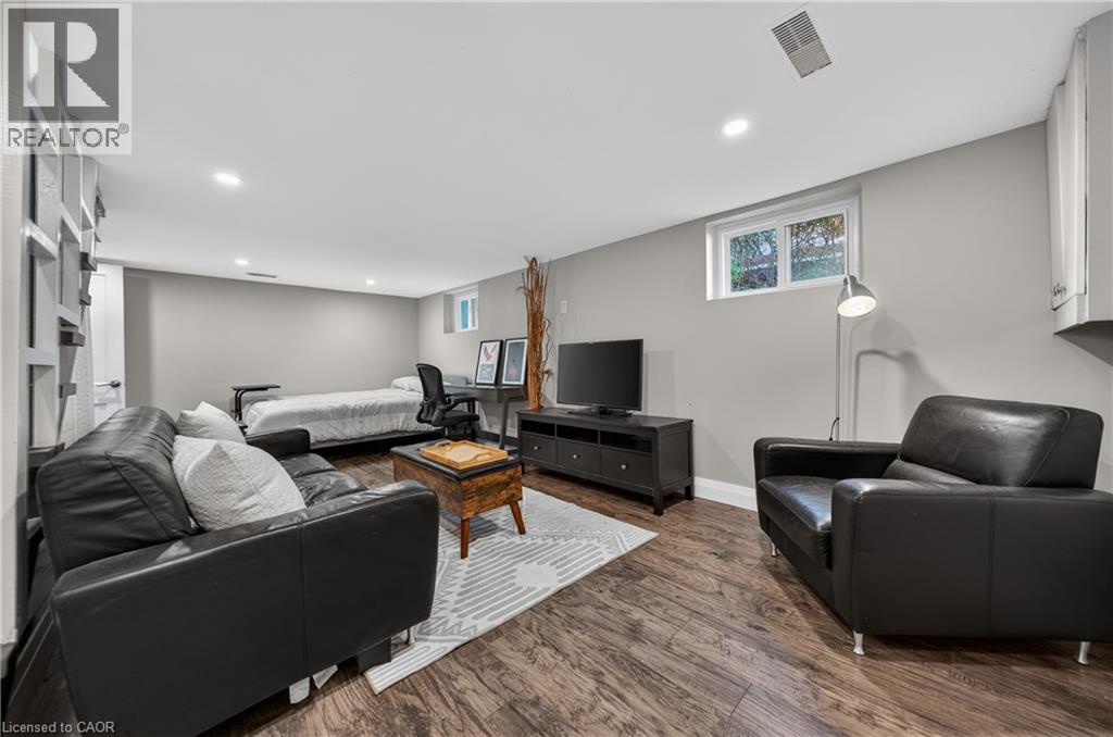154 Bridgeport Road E, Waterloo, Ontario  N2J 2K4 - Photo 27 - 40824776