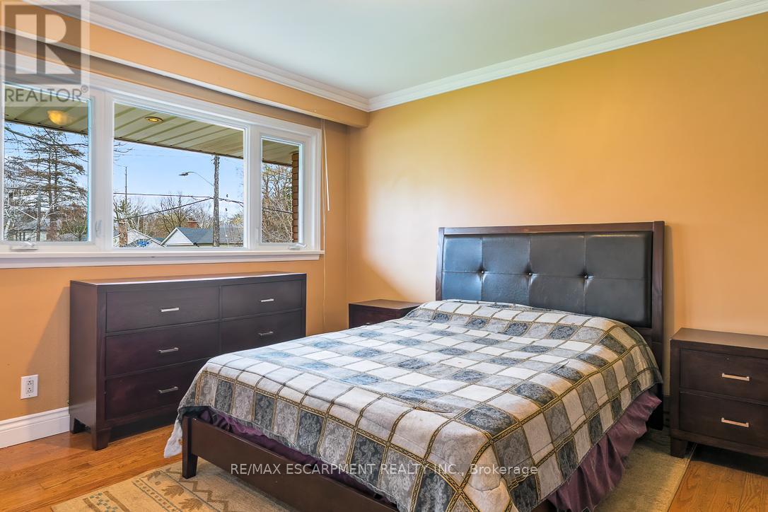 1546 Lorne Wood Road, Mississauga, Ontario  L5H 3G3 - Photo 14 - W13425680