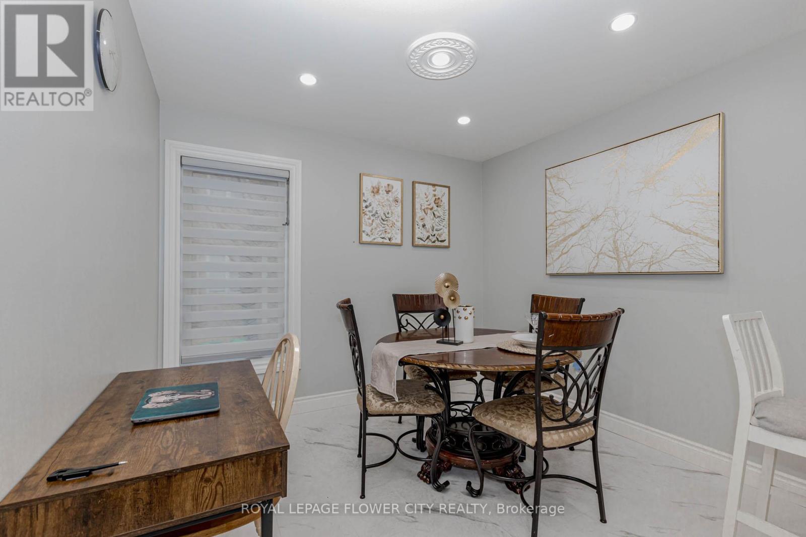 194 Pressed Brick Drive, Brampton, Ontario  L6V 4K7 - Photo 20 - W13425684