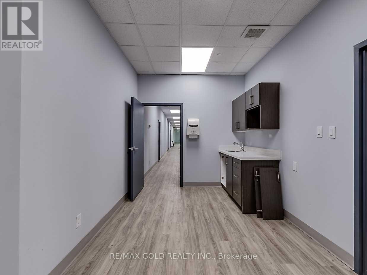 B - 1122 Lorimar Road E, Mississauga, Ontario  L5S 1R8 - Photo 12 - W13425742