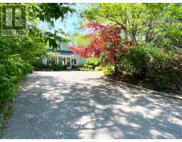 LOWER LEVEL - 2028 MARINE DRIVE, Oakville, Ontario