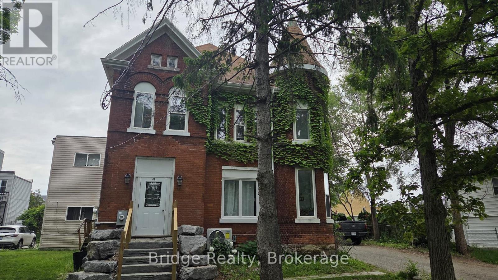 3 - 42 Delatre Street, Woodstock, Ontario  N4S 6B5 - Photo 3 - X13426210