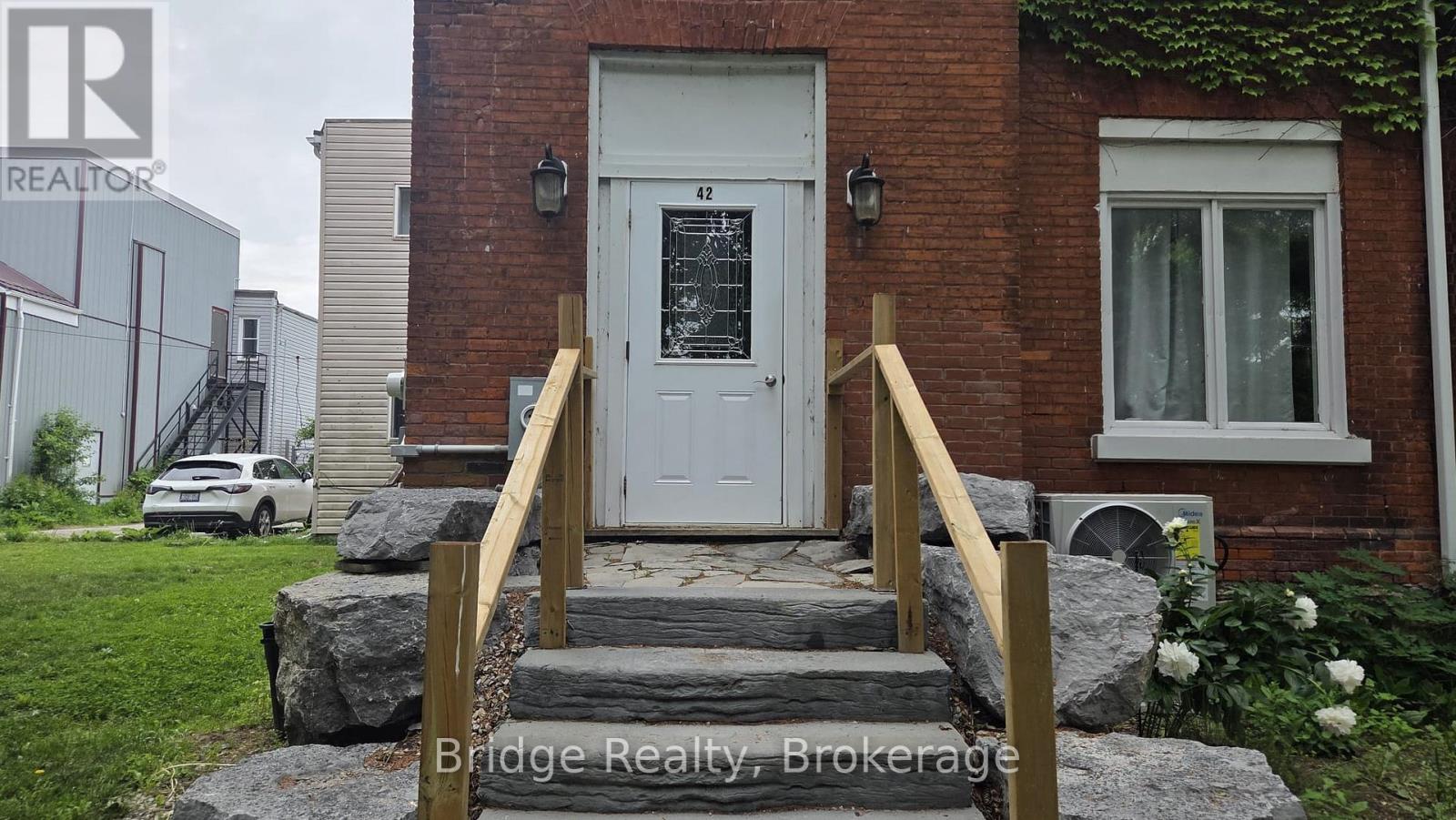 3 - 42 Delatre Street, Woodstock, Ontario  N4S 6B5 - Photo 5 - X13426210
