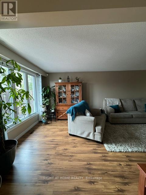 6 - 50 Haddington Street, Haldimand, Ontario  N3W 1K8 - Photo 6 - X13425666