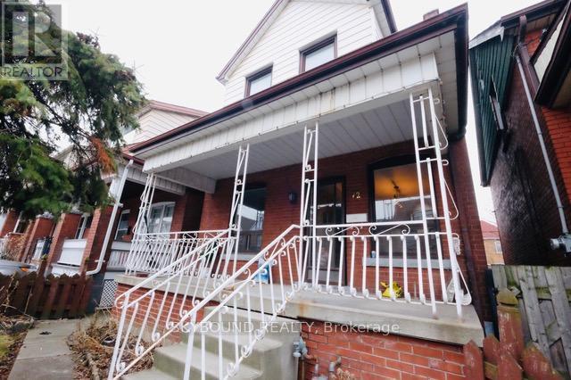 UPPER 3 - 72 SOMERSET AVENUE, Hamilton, Ontario