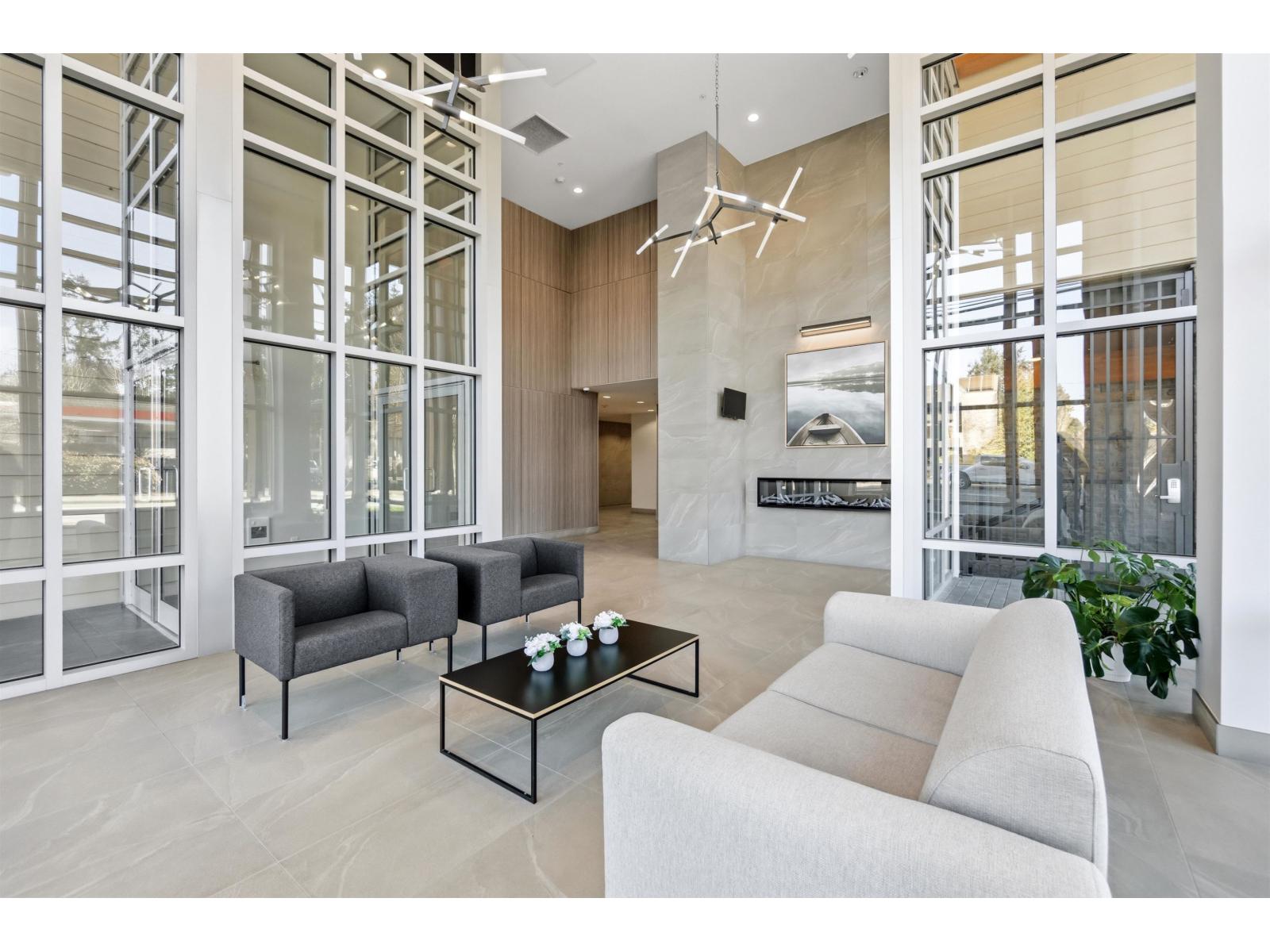 313 14022 NORTH BLUFF ROAD, White Rock, British Columbia