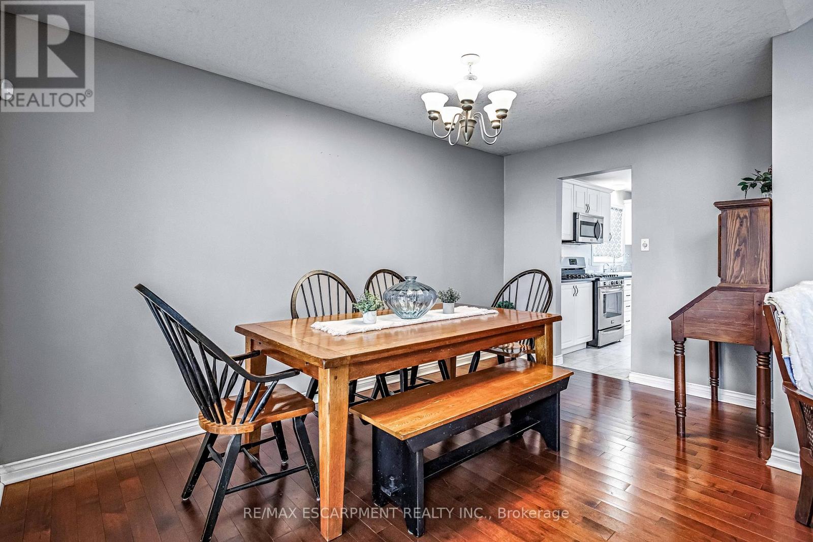 65 Thistlemoor Drive, Haldimand, Ontario  N3W 2K5 - Photo 9 - X12967670