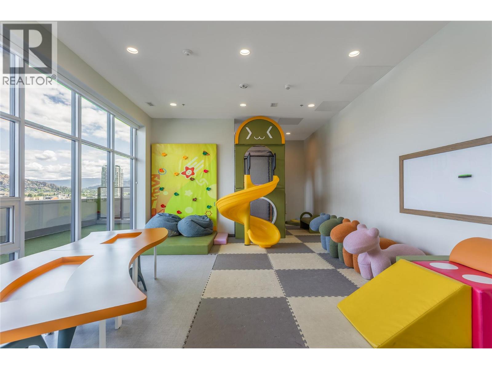 238 Leon Avenue Unit# 808, Kelowna, British Columbia  V1Y 0N6 - Photo 58 - 10390773
