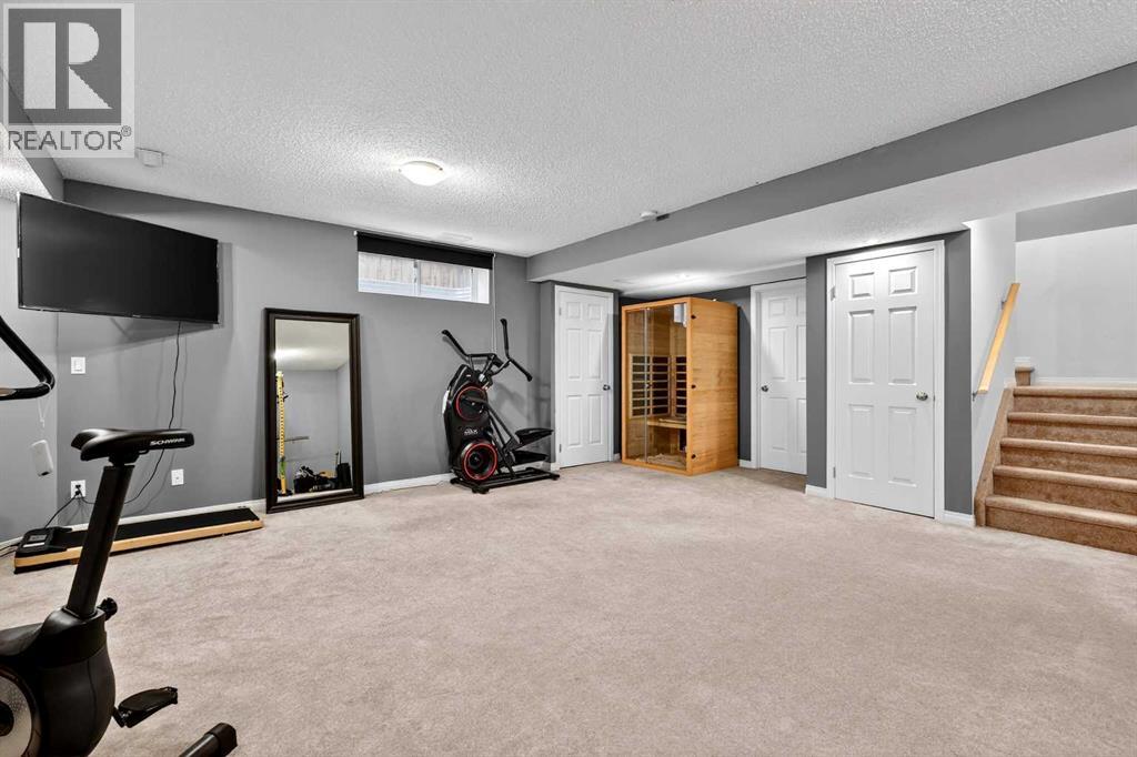 32 Everglen Grove SW, Calgary, Alberta  T2Y 4Z3 - Photo 37 - A2318433
