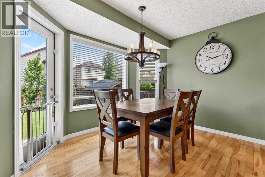 32 Everglen Grove SW, Calgary, Alberta  T2Y 4Z3 - Photo 19 - A2318433