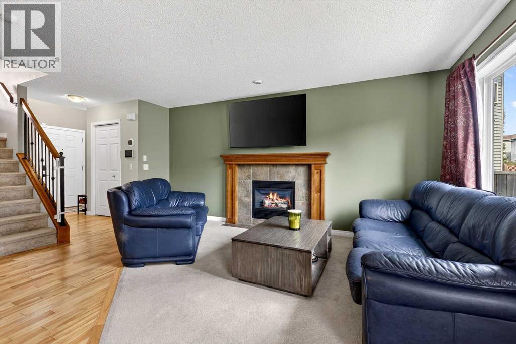 32 Everglen Grove SW, Calgary, Alberta  T2Y 4Z3 - Photo 8 - A2318433