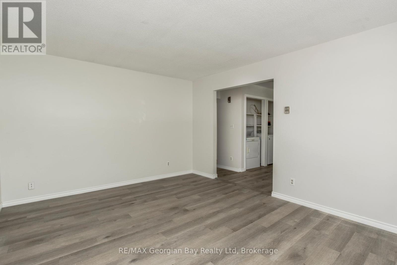 15 Mcguire Road, Penetanguishene, Ontario  L9M 1C9 - Photo 27 - S13425870