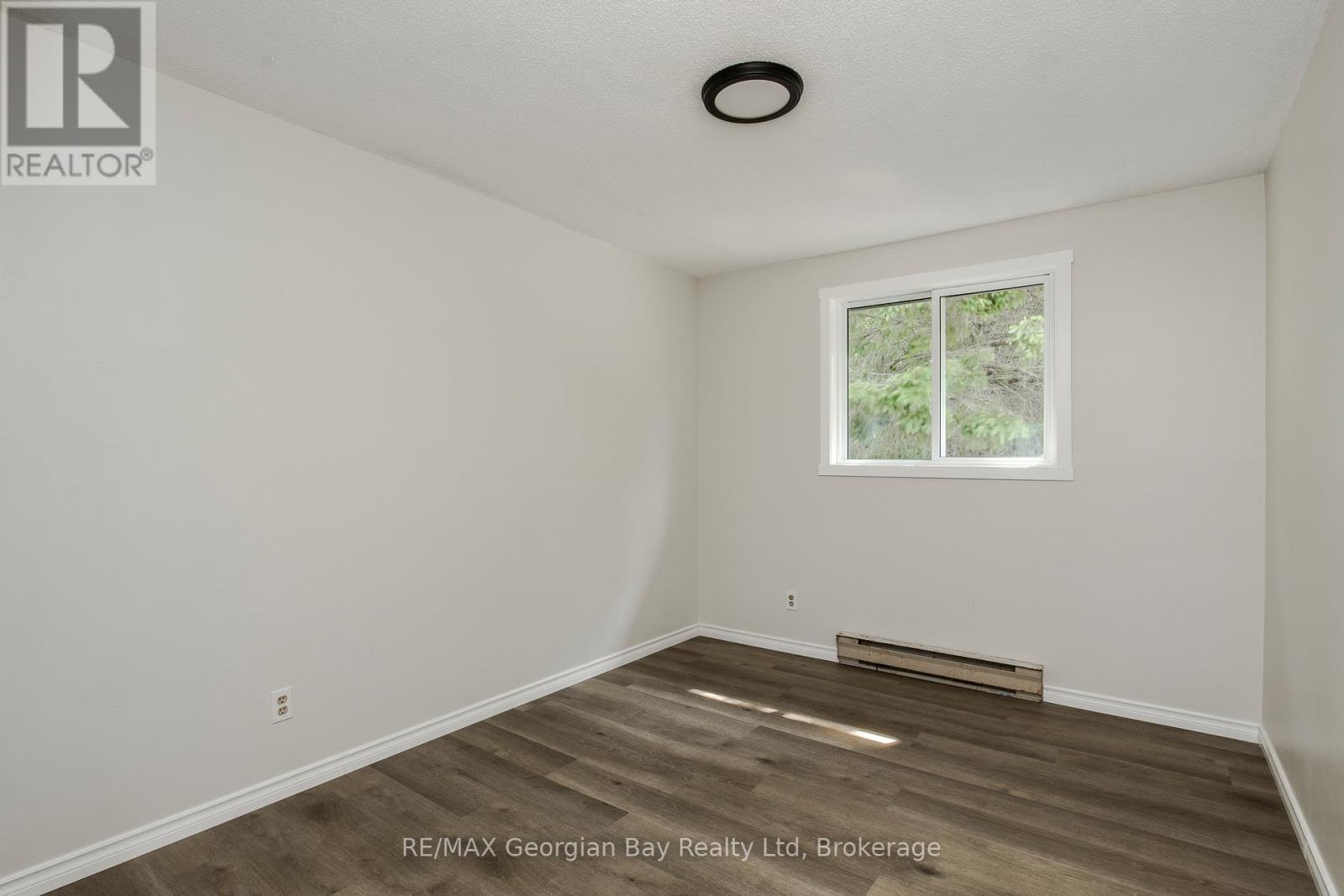 15 Mcguire Road, Penetanguishene, Ontario  L9M 1C9 - Photo 31 - S13425870