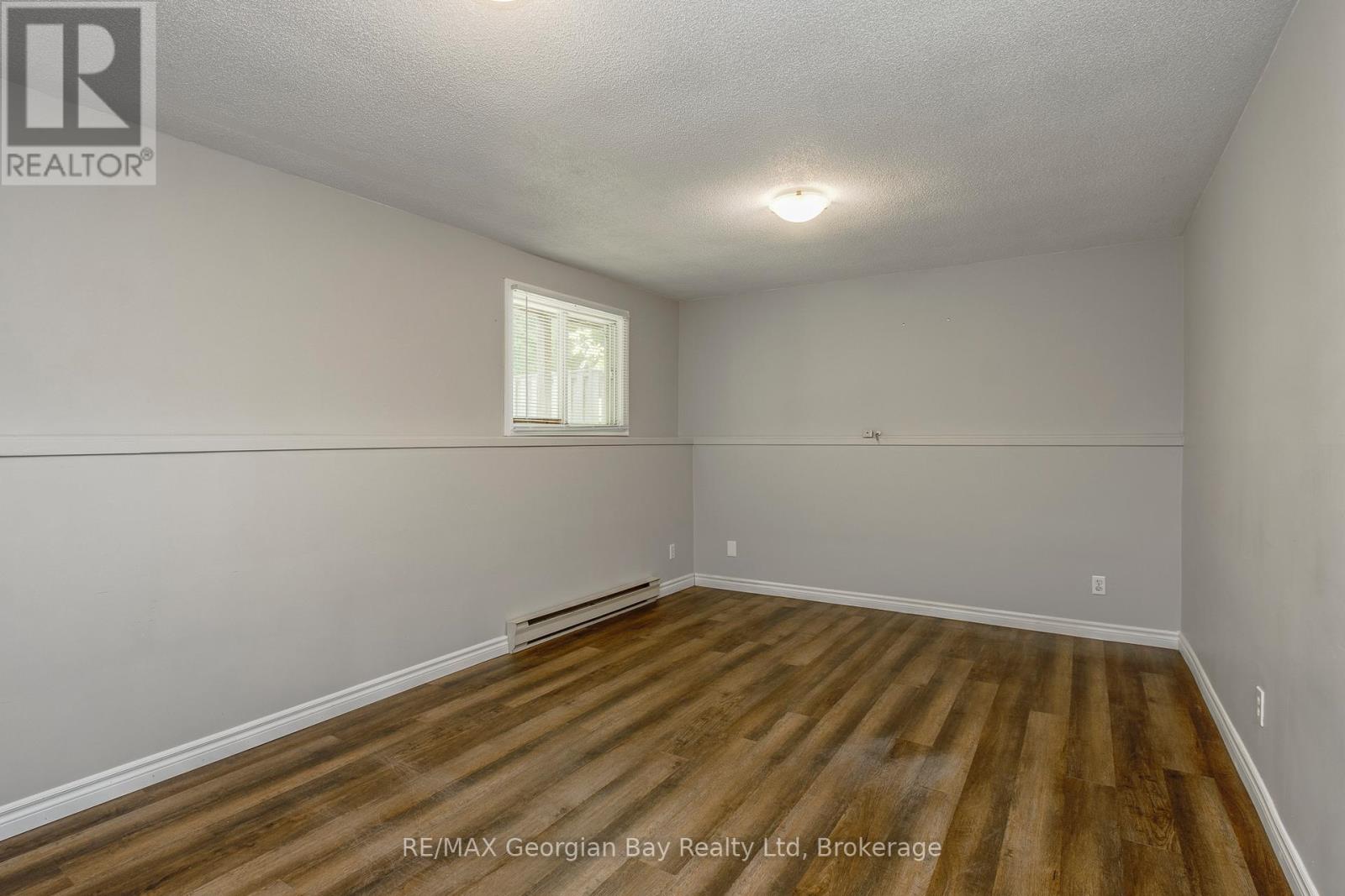 15 Mcguire Road, Penetanguishene, Ontario  L9M 1C9 - Photo 9 - S13425870