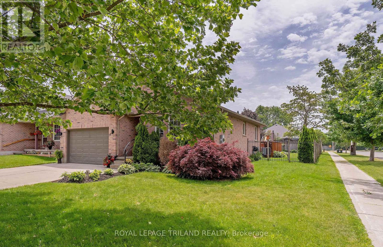 2 Redtail Court, St. Thomas, Ontario  N5R 6L6 - Photo 3 - X13425908