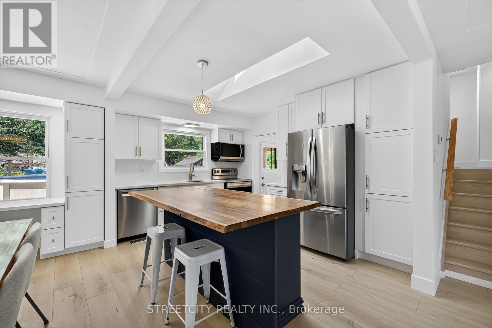 670 Glengyle Crescent, London North, Ontario  N5X 1X7 - Photo 13 - X13425928