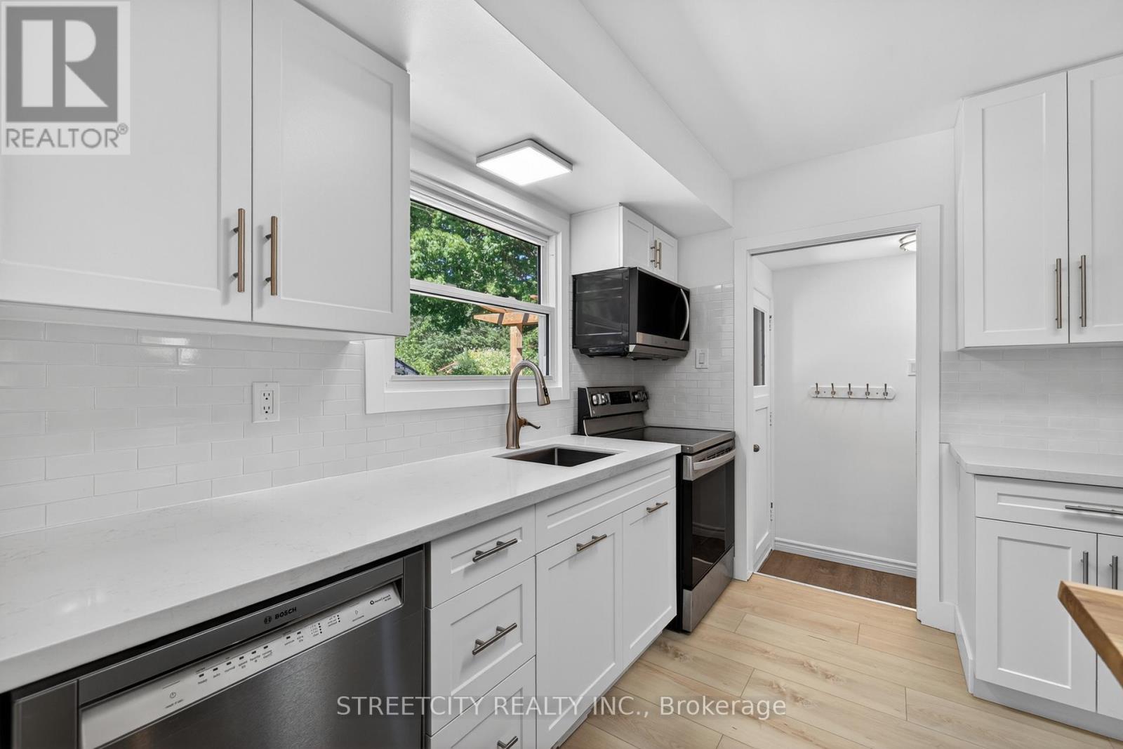 670 Glengyle Crescent, London North, Ontario  N5X 1X7 - Photo 15 - X13425928