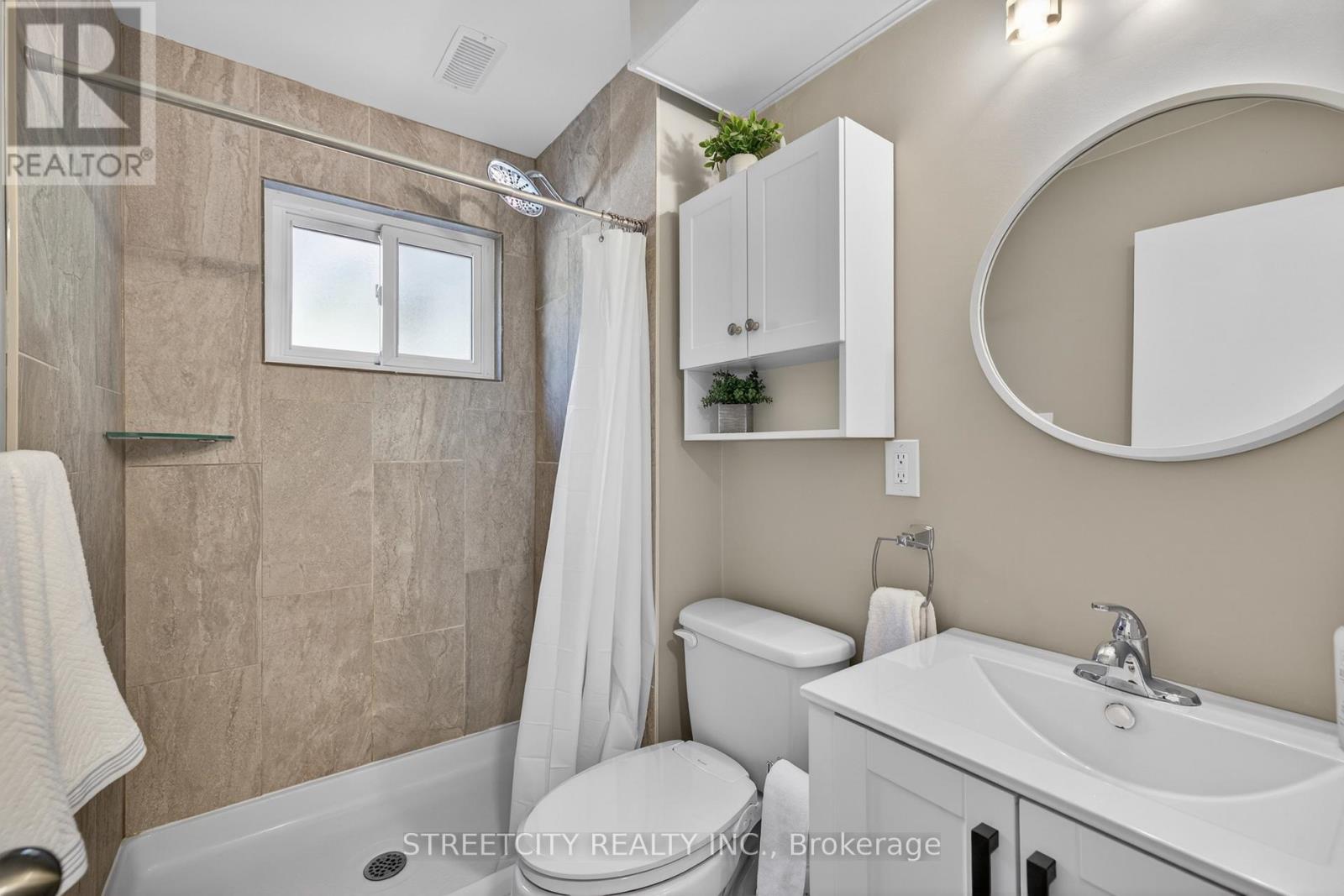 670 Glengyle Crescent, London North, Ontario  N5X 1X7 - Photo 27 - X13425928