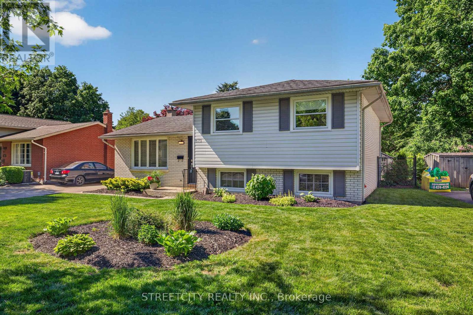 670 Glengyle Crescent, London North, Ontario  N5X 1X7 - Photo 3 - X13425928