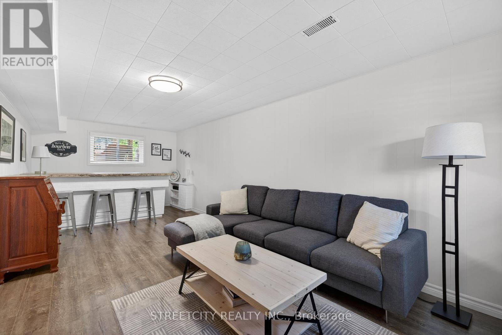 670 Glengyle Crescent, London North, Ontario  N5X 1X7 - Photo 30 - X13425928