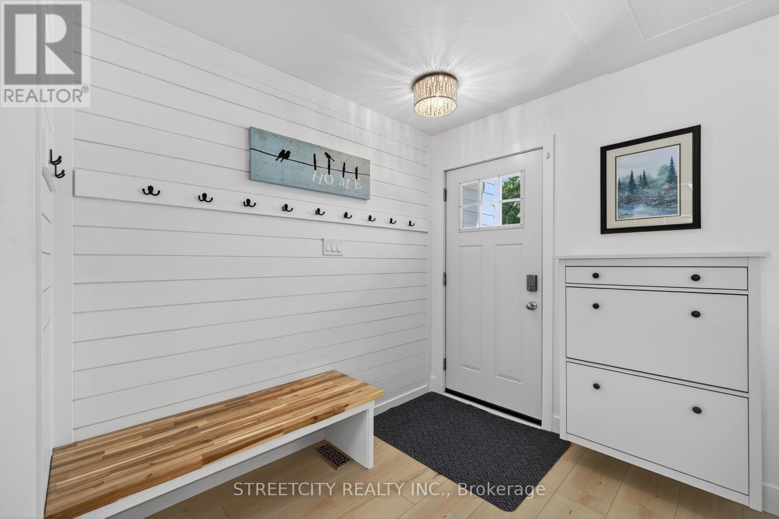 670 Glengyle Crescent, London North, Ontario  N5X 1X7 - Photo 5 - X13425928