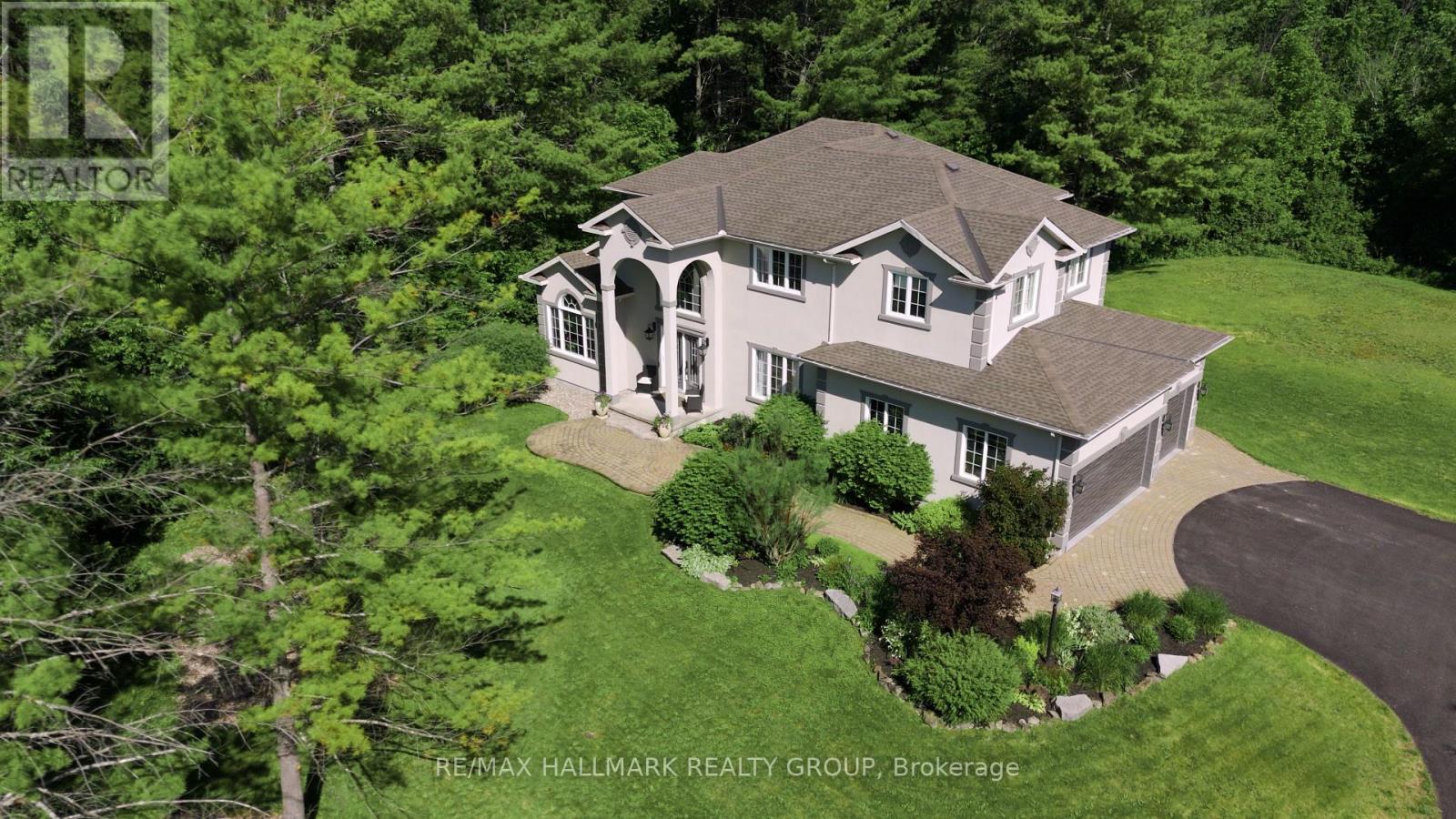 1518 MONAGHAN LANE, Ottawa, Ontario