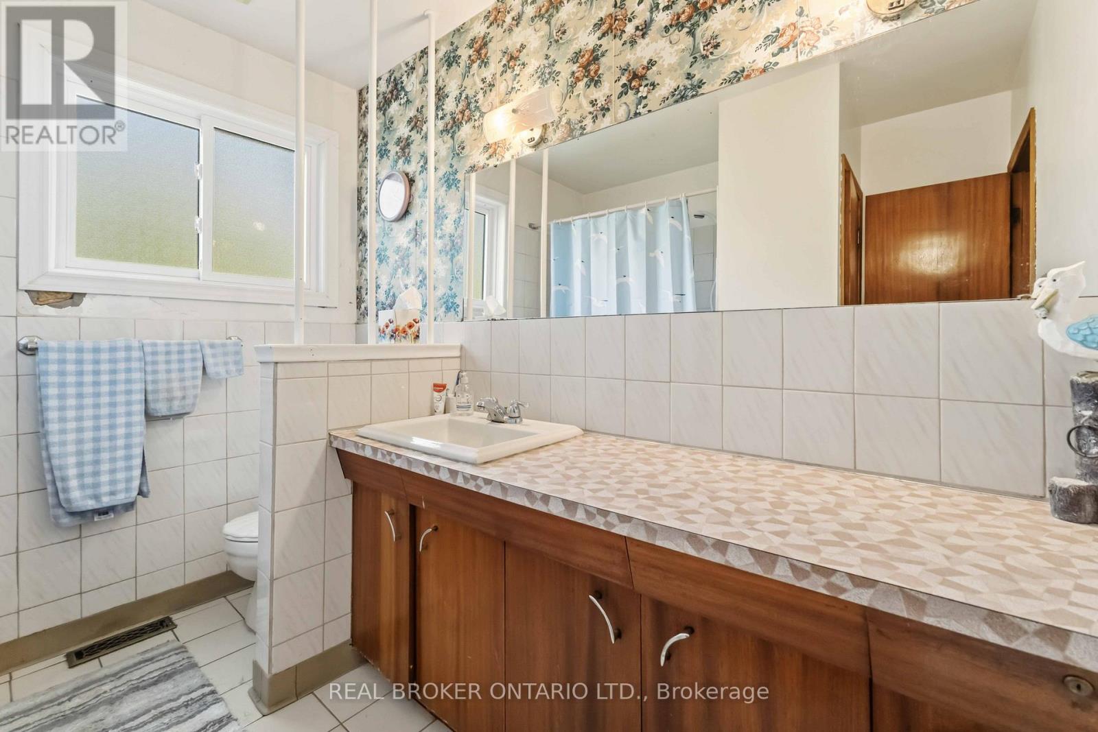 30 Springhead Gardens, Welland, Ontario  L3C 5A8 - Photo 32 - X13425930
