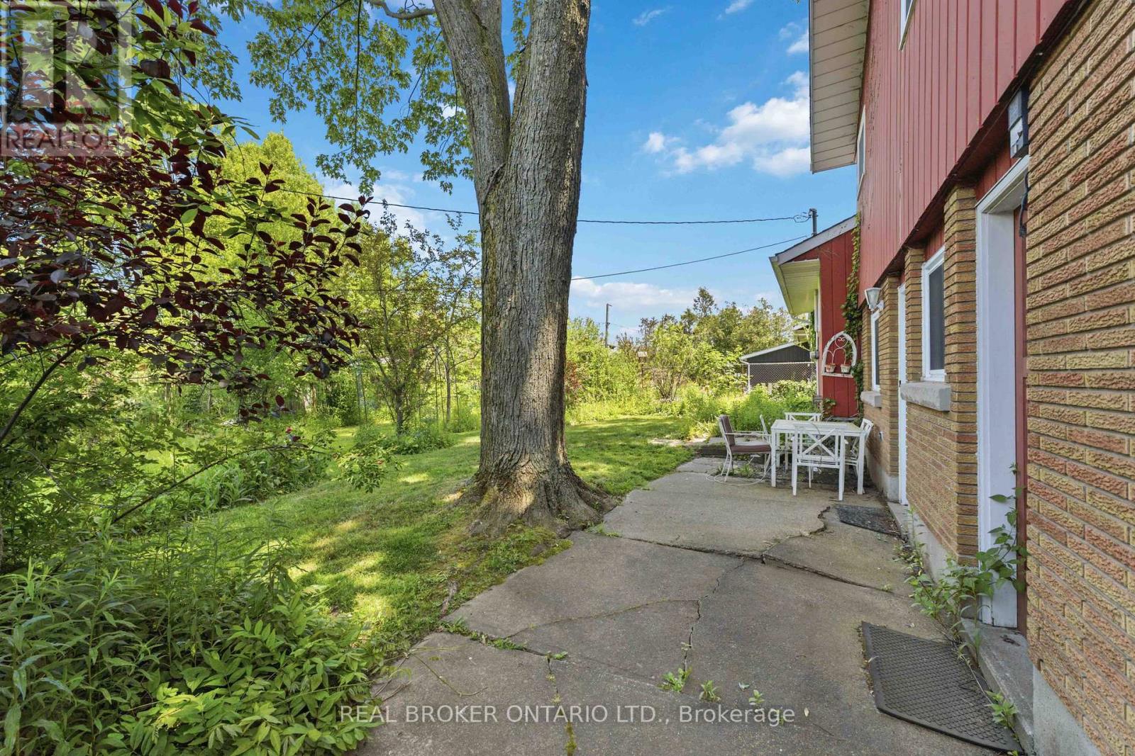 30 Springhead Gardens, Welland, Ontario  L3C 5A8 - Photo 44 - X13425930