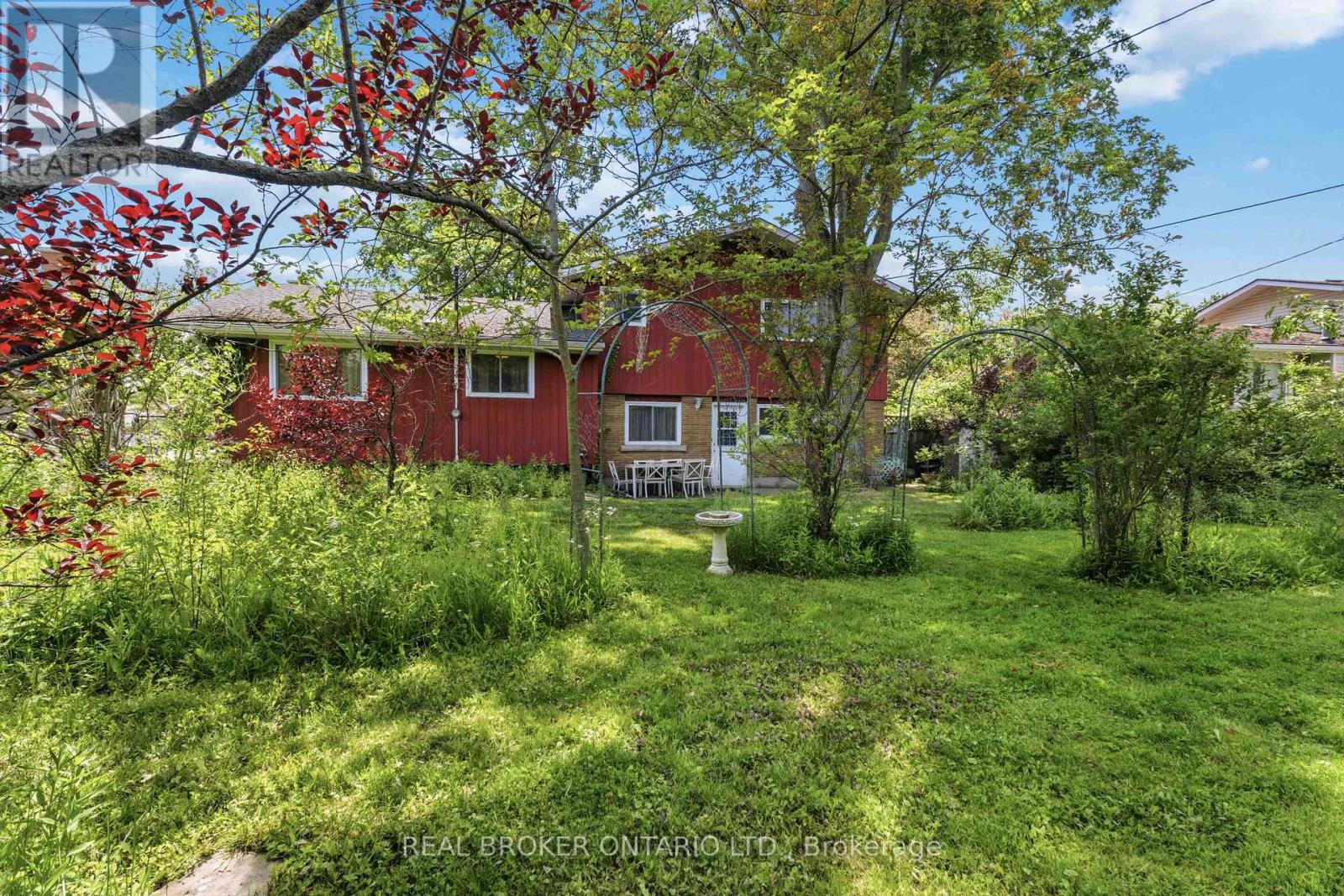 30 Springhead Gardens, Welland, Ontario  L3C 5A8 - Photo 48 - X13425930