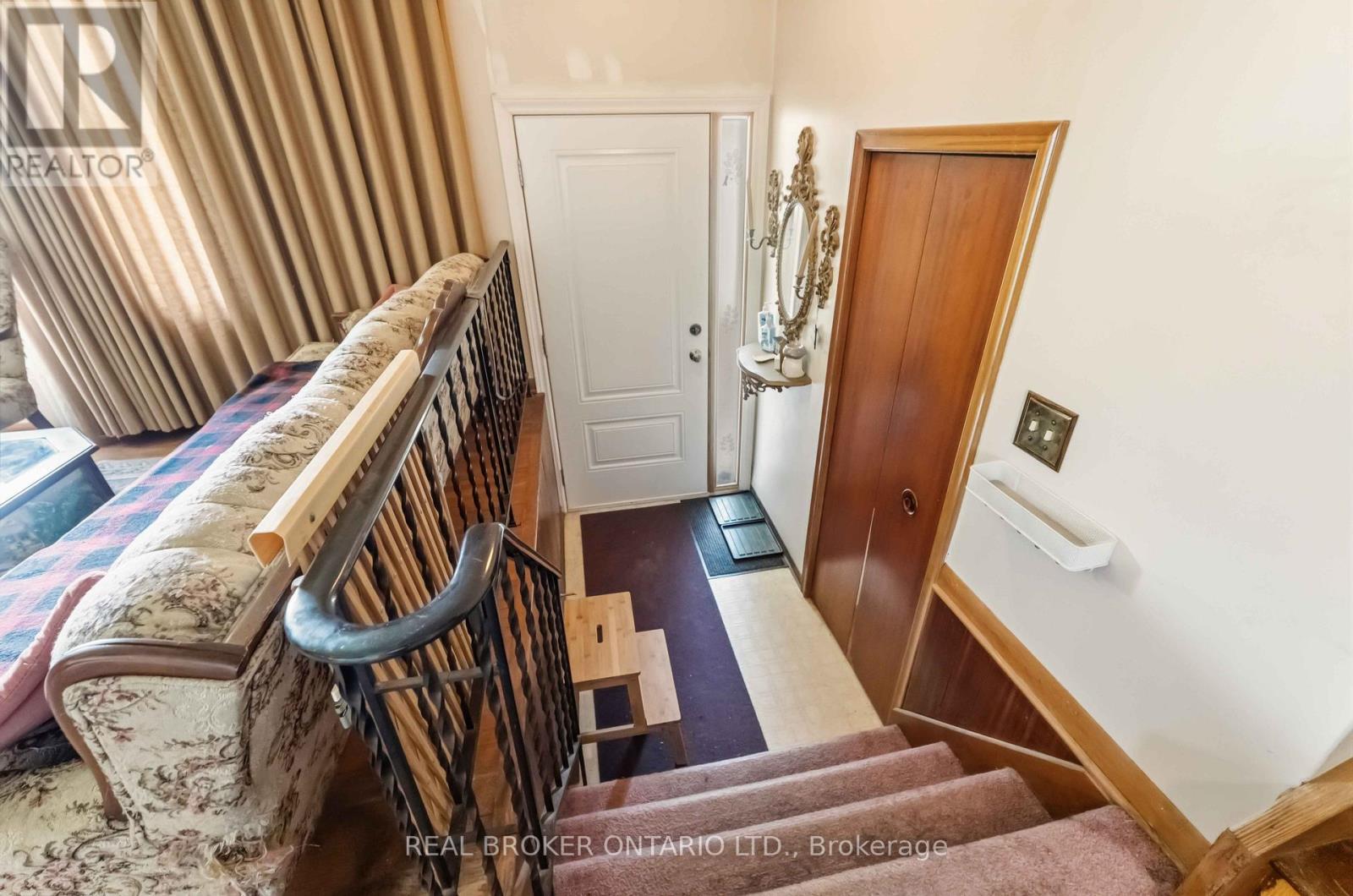30 Springhead Gardens, Welland, Ontario  L3C 5A8 - Photo 8 - X13425930
