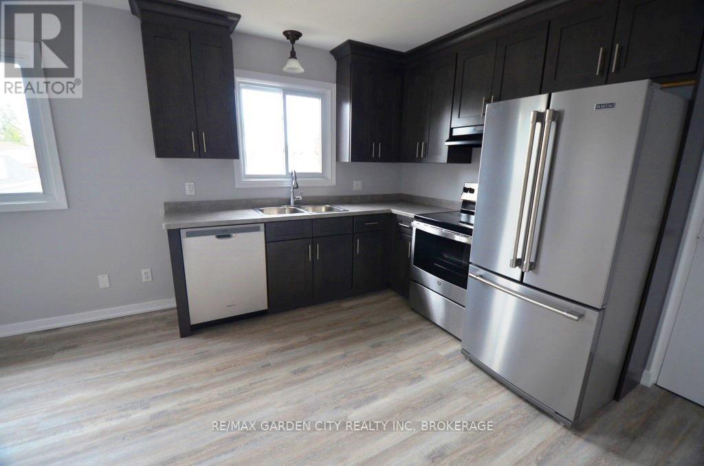 25 Ottawa Street, St. Catharines, Ontario L2R 1Z1 - Photo 12 - X13425950